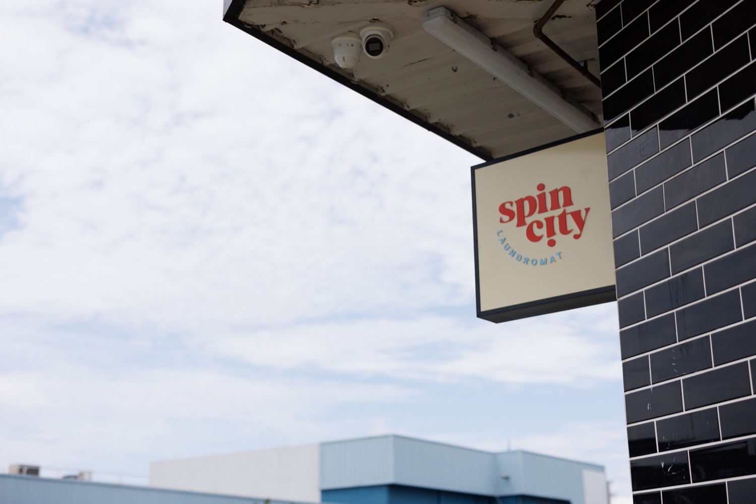 The Spin City sign