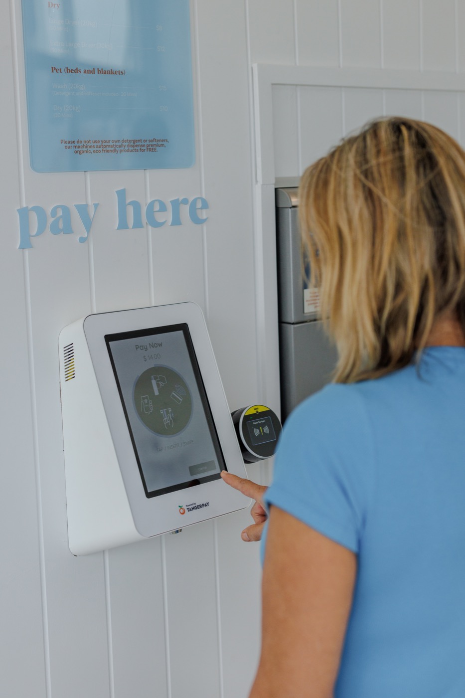 Tap to pay at Spin City